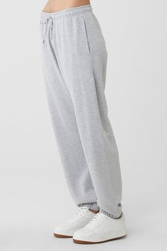 Cool down, warm up — the choice is yours with the Chill Sweatpant. Designed with ultra-soft, breathable French terry and a non-fuzzy, anti-cling interior, this lightweight bottom is made to hang or make moves. Classic cuffed bottoms, external drawcords and side-zippered pockets make this an everyday essential to wear on repeat. Soft, lightweight everyday sweatpant For working out and wearing out Designed & uniquely fit for every size Wear-tested by our in-house team for the perfect fit Comfortable Cotton Bottoms By Alo Yoga, Comfortable Cotton Alo Yoga Bottoms, Comfortable Alo Yoga Cotton Bottoms, Sporty Cotton Bottoms By Alo Yoga, Casual Alo Yoga Bottoms With Comfort Waistband, Alo Yoga Casual Bottoms With Comfort Waistband, Alo Yoga Cotton Pants For Loungewear, Alo Yoga Cotton Loungewear Pants, Alo Yoga Sporty Cotton Pants