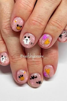 60+ Best Disney Nails for Your Disney World Travel or Halloween Party (Cute, Classy, or Simple!) Disney Inspired Nail Art, Mickey Pumpkin Nails, Disney Short Nails, Mickey Halloween Nails, Simple Disney Nails Short, Simple Disney Nail Designs, Fall Disney Nails, Disney Halloween Nails Design