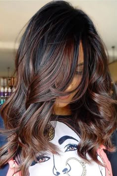 Cold Brew Hair, Hair Color Mahogany, Mahogany Hair, Fall Hair Color Trends, Brunette Balayage, Fall Beauty, Spring Hair Color, Winter Hair Color