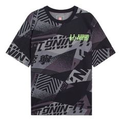 Li-Ning Sports Team Graphic T-shirt 'Black Grey' AHSS119-3 Sportswear T-shirt With Graphic Print For Light Sports, Black Graphic Tee For Sports Season, Black Tops With Letter Print For Light Sports, Black Graphic T-shirt For Gym, Black T-shirt With Graphic Print For Sports Season, Black Graphic Print T-shirt For Sports Season, Black Graphic Gym T-shirt, Black Graphic Print T-shirt For Workout, Black Athleisure T-shirt For Light Sports