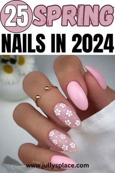 Black nails with gold touches create an elegant, bold look! 🌌 Perfect for evening plans. 💖 Save now! New Spring Nails, Spring Nails 2024 Pastel, Spring Nails Design Ideas, Easter Nail Ideas Spring Pastel Colours, Spring Nails Design 2024, Cute Spring Nails 2024, Nail Design Spring 2024, Gel X Spring Nails, Spring Nails 2024 Flowers