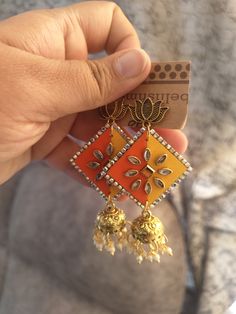 Hand-painted Maa Durga Earrings perfect for Navratri festivals DM to order or customise Please check Instgram for more design and details Navratri Jewellery Handmade, Cloth Jewellery, Earrings Jhumka, Silk Thread Bangles Design, Thread Bangles Design