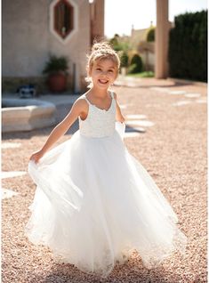 JJ's House Tulle Lace V-Neck First Communion Dresses Flower Girl Dress Summer Winter Spring Fall Ball-Gown/Princess Back Zip Sky Blue Celadon Dusty Blue Dusty Rose Pearl Pink White Blushing Pink Lilac Ivory Dark Green Dark Navy Champagne Burgundy Black Floor-Length. #JJ's House #Tulle #Lace #VNeck #FirstCommunionDresses #FlowerGirlDress #Summer #Winter #Spring #Fall #BallGownPrincess #BackZip #SkyBlue #Celadon #DustyBlue #DustyRose #PearlPink #White #BlushingPink #Lilac #Ivory #DarkGreen #DarkNa Flower Girl Dresses White, Fall Ball, Lace Flower Girl Dress, Tulle Flower Girl Dress, Gown Princess, Girls Dresses Online, Ball Gowns Princess, White Flower Girl Dresses, Tulle Flower Girl