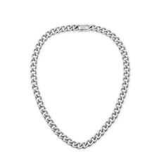 This chunky chain necklace is an everyday classic that elevates any look. A jewelry must-have with bespoke dimensions, each rounded silver ring was designed with a custom width, length, and diameter of the threads. The necklace features a fold-over clasp and carries a luxurious, yet comfortable weight—beautiful to wear with other accessories, but speaks for itself as a stand-alone piece. Thomas Sabo Ring, Thomas Sabo Bracelet, White Diamond Rings, Chain Necklace Silver, Chunky Chain Necklace, Blue Topaz Bracelet, Jewelry Staples, Chunky Chain Necklaces, Forward Thinking