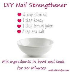 Strong Nails Diy, Stars Nails, Nail Growth Tips, Nail Soak, Nagel Tips, Nail Care Tips, How To Grow Nails, Shiny Nails, Nail Growth