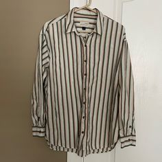 Nwot Universal Thread Women’s Oversized Button Down Shirt. Size Medium. Oversized Multicolor Button-up Shirt, Oversized Striped Button-up Top, Striped Oversized Button-up Blouse, Pinstripe Cotton Button-up Blouse, Striped Button-up Tops With Button Closure, Oversized Button Down Shirt, Universal Thread, Button Downs, Thread