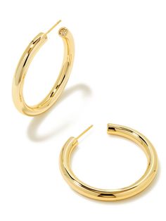 Hoops have never been so hip. A larger take on our fan-favorite Colette Hoops, the Colette Large Hoop Earrings in Gold are a perfect pairing to any look, serving look-at-me-now style from brunch to date night. One Piece Clothing, Diff Eyewear, Travel Wear, Earrings In Gold, Large Hoop Earrings, Kendra Scott, Egift Card, Key Rings, Wedge Shoes