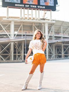 Look your best while supporting your favorite team in this officially licensed Volunteers Twisted Check Thrifted Tee. With its unique checkered graphic, this thrifted tee adds a fun, quirky twist to your game day wardrobe. Go VOLS! Tennessee Volunteers Gameday Outfits, Ut Vols Gameday Outfit, Tennessee Football Outfits, Ut Game, Gameday Fits, Camo Jersey, Gameday Outfits, Go Vols, Tennessee Football