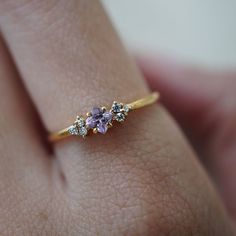 Simple Engagement Rings Non Diamond, Gold Pink Sapphire Ring, Lavender Palette, Purple Ring, Pinkish Purple, Antique Engagement Ring, Alexandrite Ring, Engagement Ring White Gold, Purple Sapphire