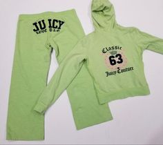 Green Juicy Couture, Lime Green Pants, Juicy Couture Track Suit, Juicy Tracksuit, Juicy Couture Vintage, Coordinates Outfits, Juicy Couture Tracksuit, Sweat Suit, Track Suit