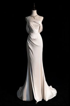 Simple  Prom Dresses Silk Mermaid Wedding Dress, Sparkly Gowns, Vivienne Westwood Wedding Dress, Vivienne Westwood Wedding, White Prom Dress Long, Wedding Dress Material, Simple Prom Dress, Dream Wedding Ideas Dresses, Prom Dress Inspiration