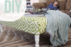 Aubrey Kinch | BLOG: DIY: Pallet Ottoman Do It Yourself Projects, Crafty Projects, Pallet Projects, Refinishing Furniture, Pallet Furniture