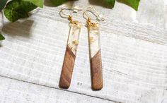 Cute Stud Earrings, Purple Hands, Thanks For The Gift, Gold Flakes, Gold Wood, Bar Earrings, Laser Cut Wood, Clear Resin, Light Weight Earrings