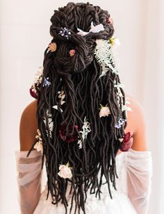 Flowers In Dreadlocks, Wedding Protective Hairstyles, Loc Low Bun Wedding, Bridal Hairstyles Locs, Locs And Flowers, Flowers In Locs Photoshoot, Locs With Flowers, Flowers In Locs, Wedding Hair Locs