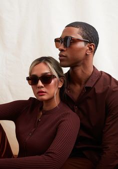 Shop the new Merak Honey small sunglass for low bridge by COVRY. This brown square sunglass is perfect for both women and men and features our exclusive Elevated Fit®, our take on "Asian Fit" sunglasses. Couple Sunglasses, Sunglasses Photoshoot, Sunglass Photoshoot, Picture References, Social Media Specialist, Sustainable Sunglasses, Elevated Fashion, Italian Sunglasses, Brown Square