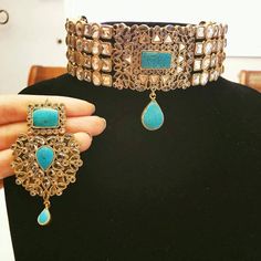 Bridal Choker Necklace with Turquoise Stones Bridal Choker Necklace, Heart Shaped Diamond Necklace, Kundan Jewellery Bridal, Rani Haar, Jewellery Bridal, Bridal Choker, Bridal Fashion Jewelry, Set Decor, Bangles Jewelry Designs