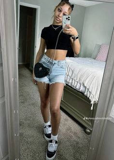 Edgy Fall Outfits, Latina Fashion Outfits, Casual Preppy Outfits, Outfit Inspo Casual, Simple Trendy Outfits, Cute Everyday Outfits, Baddie Outfits Casual