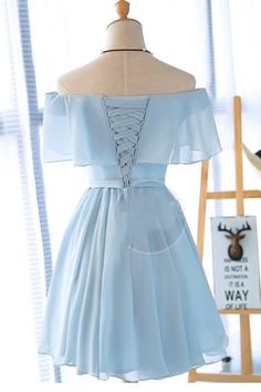 Light Blue Off-shoulder Prom Dress, Dama Dresses For Quince, Light Blue Dress Formal, Light Blue Homecoming Dress, Prom Dresses Short Blue, Knee Length Prom Dress, Light Blue Prom Dress, Dama Dresses, Quince Dress