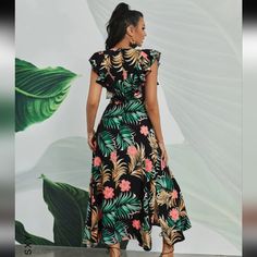 Nwt Lucy Paris Floral Ruffle Short Sleeve Maxi Dress Size M Tropical Sleeveless Dress With Ruffles, Tropical Ruffle Dress For Brunch, Tropical Ruffle Dress For Garden Party, Paris Green, Short Sleeve Maxi Dresses, Ruffle Shorts, Floral Ruffle, Maxi Dress, Paris