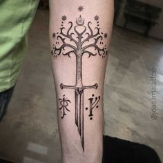 Arm Tats, Fantasy Tattoos, Geniale Tattoos, Ring Tattoos, Celtic Tattoos