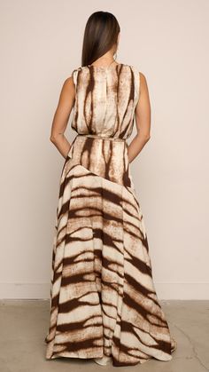 Product Details : Maxi Dress Brown Tones Abstract Print V neck Belt 82465 Y8-3 White Dress Top, Strapless Evening Gowns, A Line Maxi Dress, Glamorous Party, Cloth Belt, Usa Outfit, Women Formals, Brown Tones, Maxi Dress Evening