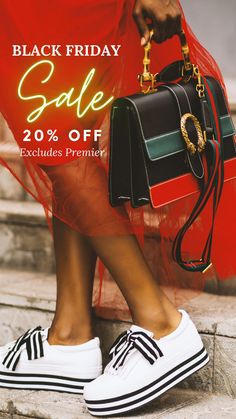 Black Friday Promotion 20% Everything Photo is a Woman Holding a Gucci Purse Shopping Mall Architecture, Second Guessing, Better Style, Friday Morning, Personal Shopper, Shopping Tote, Personal Shopping, Style Blog, Shopping Hacks