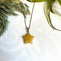 Yellow Aventurine Crystal Star Necklace Cute Accessories Necklaces, Apollo Necklace, Crepe Suzette, Space Necklace, Yellow Aventurine, Funky Necklace, Stars Gifts, Clothing Wishlist, Star Necklace Silver