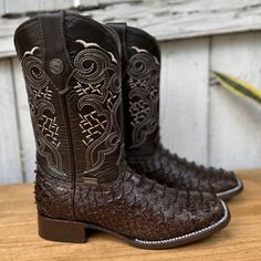 Western Boots With Crocodile Pattern And Round Toe, Color Cafe, Mad Hatter