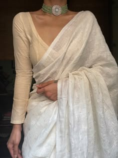 Pre-Order | Linen Cotton – Margazhi White Sari Aesthetic, Off White Saree Blouse, White Embroidery Saree, White Saree Aesthetic, Marghazi Designs, White Saree Look, White Linen Saree, White Cotton Saree, Farewell Saree