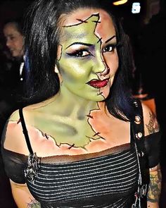 Halloween Fun Halloween Wedding Dresses, Halloween Idea, Horror Makeup, Theatrical Makeup, Green Makeup