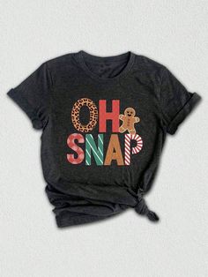 Add a touch of festive cheer to your wardrobe with our delightful **Oh Snap Shirt**! Perfect for those who love to celebrate the **holiday spirit**, this charming shirt captures the essence of the season with its unique design. Whether you're attending a **family Christmas** gathering or just want to embrace the joy of the holidays, this shirt is an ideal choice. ✨ Our **Christmas shirt** is more than just a piece of clothing; it's a statement of love and warmth. Make it a **gift for Christmas** that your loved ones will cherish! It pairs beautifully with our **Gingerbread Shirt**, making it an excellent option for a **matching family** look. Spread the laughter with this **funny Christmas** design that will surely bring smiles to everyone. Crafted with comfort in mind, this **holiday shir Gingerbread Shirt, Christmas Shirt Funny, Cute Christmas Shirts, Shirt Making, Family Look, Christmas Gathering, Oh Snap, Gingerbread Christmas, Funny Christmas Shirts