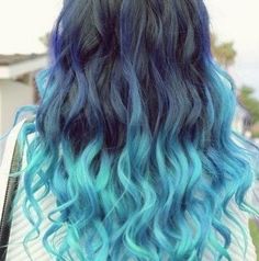 Cool Colored Hair Chalks - 6 Pack - Temporary Color Pastels, Shades of Blue and Teal. $20.00, via Etsy. Kuih Lapis, Purple Ombre Hair, Dyed Curly Hair, Bright Hair Colors, Bright Hair