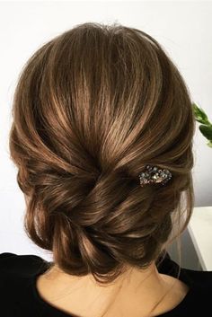 Quick Buns, Wedding Hair Trends, Wedding Hairstyles For Medium Hair, Wedding Hairstyles Bridesmaid, Evening Hairstyles, Graduation Hairstyles, Best Wedding Hairstyles