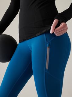 FOR: Medium to high-impact workouts at the gym, studio or outdoors FEEL: Seamless construction for maximum comfort and minimal chafing FAVE: Grippers at inner hem to prevent it riding up Thumbholes hold sleeves in place and keep warmth in Fitted next to body, hip length Body length in size medium: Regular: 25.75" Plus: 26". Workouts At The Gym, Gym Studio, Seamless Top, At The Gym, Hip Length, The Gym, Gym, Plus Size, Black