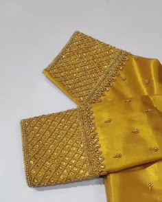 Embroidery On Golden Blouse, Silk Aari Work Blouse, Golden Aari Work Blouse, Golden Blouse Aari Work, Magam Work Designs, Aari Work Designs