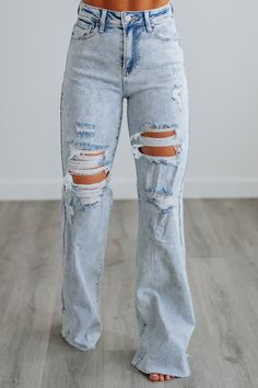 Georgia Risen Jeans Risen Jeans, Cowgirl Jeans, Stylish Boots, Cute Everyday Outfits, Good Stretches, Light Wash Denim, Raw Edge, High Jeans, Everyday Outfits