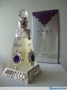 Kate Spade Perfume, Perfume Bottle Design, Perfume Bottle Art, Beautiful Perfume Bottle, Beautiful Perfume