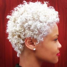 Short Curly Weave Hairstyles, White Curly Hair, Short Curly Weave, Curly Weave Hairstyles, Fesyen Rambut