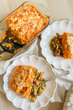 Easy Sweet Potato Cottage Pie | Lynn Mumbing Mejia Fall Recipes Baking, Quick Fall Recipes, Simple Fall Recipes, Easy Meals Dinner, Fall Recipes Easy, Easy Dinner Recipes For Beginners, Pie Savory, Dinner Recipes Quick And Easy, Dinner For Two Recipes