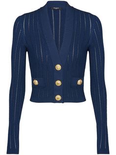 navy blue knitted construction embossed gold-tone buttons slip pockets to the sides front button fastening V-neck long sleeves cropped Gold Sweater, Rib Knit Cardigan, Short Cardigan, Sweater Style, Pierre Balmain, Cardigan Outfits, V Neck Cardigan, Cardigan Fashion, Jersey Knit Fabric