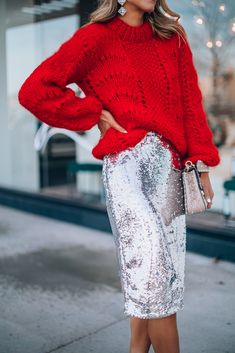 5 Fun Things To Get You in the Holiday Spirit | Cella Jane Glitter Skirt Outfit, Christmas Outfit Inspiration, Silver Sequin Skirt, Holiday Outfit Inspiration, Trendy Party Outfits, Holiday Outfits Summer, Holiday Outfits Christmas, Holiday Outfits Women