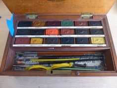 #ad antique reeves watercolour paint box Winsor And Newton, Watercolour Paint, Painted Boxes, Box Signs, Watercolour Painting, The Box, Good Quality, The Original