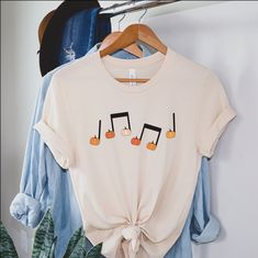 Music Teacher Outfits, Halloween Teacher Gifts, Halloween Music, Fall Music, Teacher Tees, Teacher Outfits, Music Note, Gift For Music Lover, Music Teacher