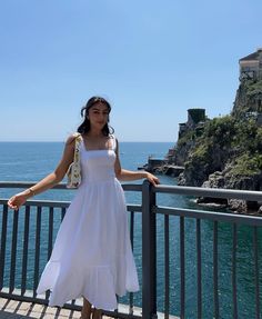 Long Flowy Dress Outfit, European Summer Maxi Dress, Coastal Granddaughter Outfits Dress, Old Money Sundress, Marseille France Outfits, Outfits For London In June, European Summer Outfits Modest, Italian Sundress, Malta Outfit Ideas