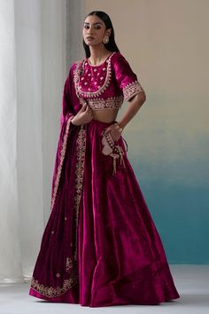 Buy Weaver Story Pink Velvet Zardozi Work Lehenga Set Online | Aza Fashions V Neck Lehenga, Zardozi Work, Work Lehenga, Chaniya Choli, Indian Designer Outfits, Indian Designer Wear