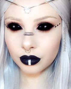 Dark Elfin Princess Makeup (Elf, sprite, fairy, mystical, pretty) Carnaval Make-up, Make Up Diy, Halloween Make-up Looks, Princess Makeup