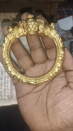 Gents Kada, Gold Jewels Design, Hanuman Images, Gold Bride Jewelry, Shiva Painting, Bangles Design, Gold Bangles Design, Bride Jewelry, Gold Ornaments