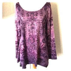 Long Sleeve Top With Crotchet Design On Back Purple Stretch Bohemian Tops, Purple Clothing, Bohemian Tunics, White Lace Blouse, Free People Tunic, Purple Outfits, Grey Blouse, Purple Blouse, Purple Shirt