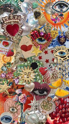 an assortment of assorted brooches and other items