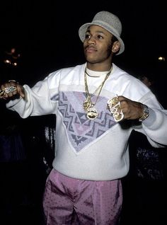 Peep Young LL Cool J's Iconic Style During the 80s & 90s — ZEITGEIST Indie Outfits Men, Pakaian Hipster, Grunge Guys